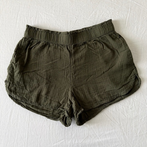 Universal Thread Pants - Universal Thread High Waist Dark Green Shorts